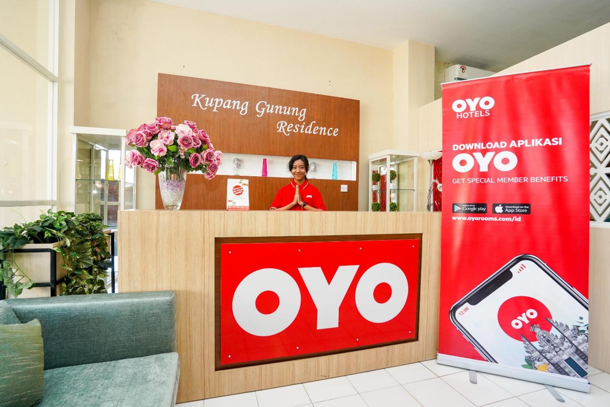 ホテル Oyo 1169 クパン グノン レジデンス スヤリア スラバヤ エクステリア 写真